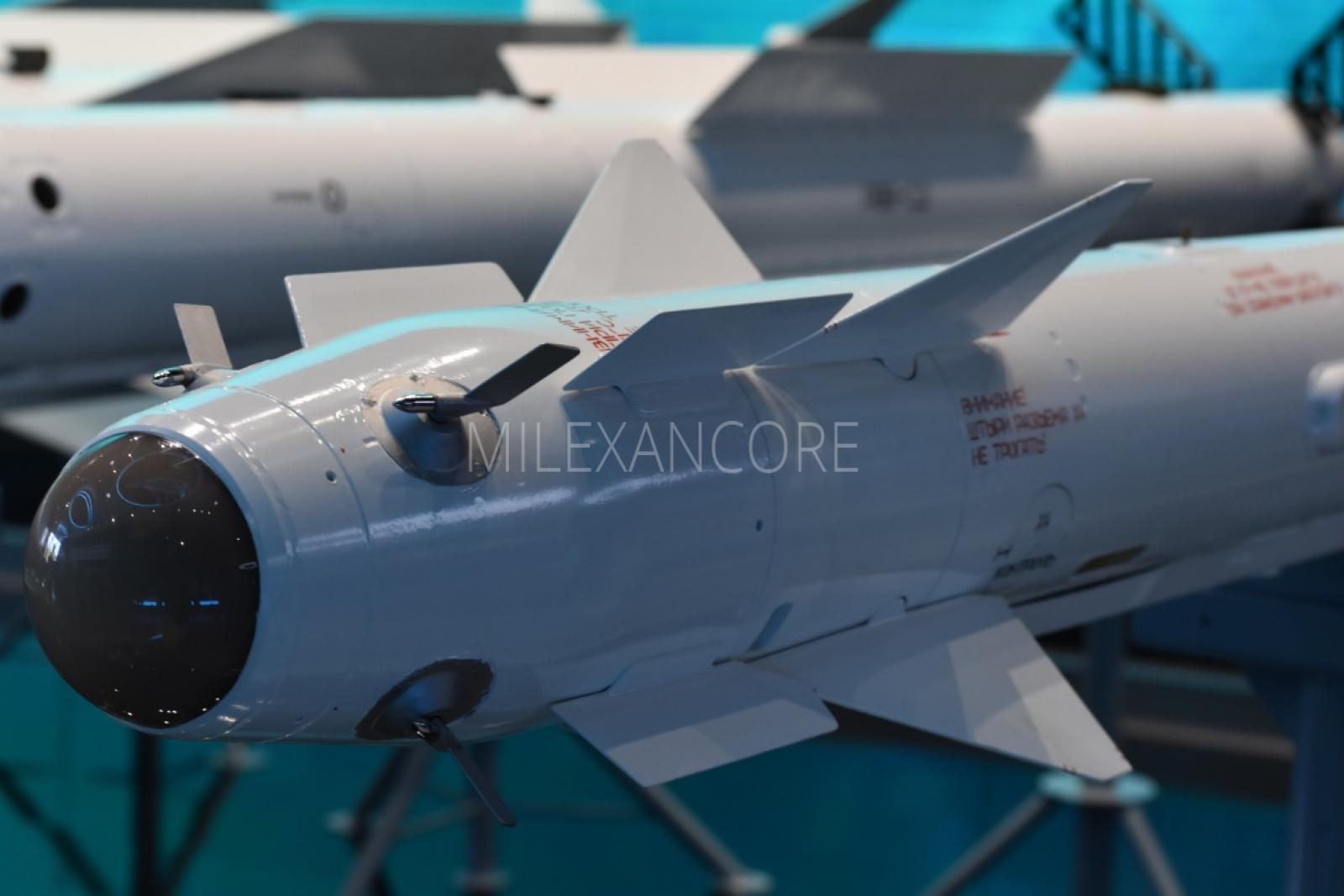 MiG-31 získal do výzbroje rakety krátkeho dosahu